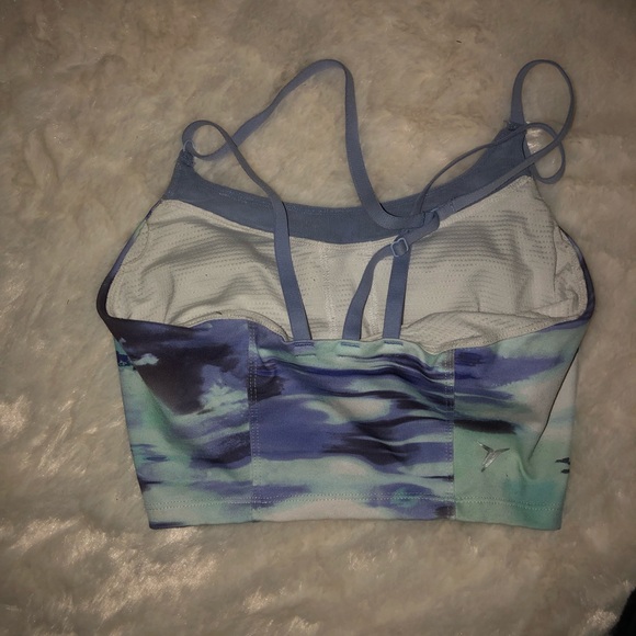 Old Navy Active Wear sports bra - Picture 2 of 2